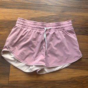 Lululemon choose a side short